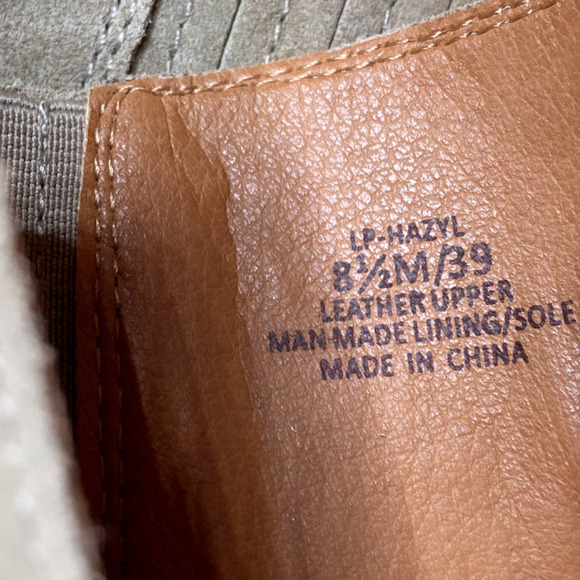 Boho Chic Lucky Brand Womens 8.5 Tan Suede Side Zip Light Academia Boots NEW - Picture 7 of 8